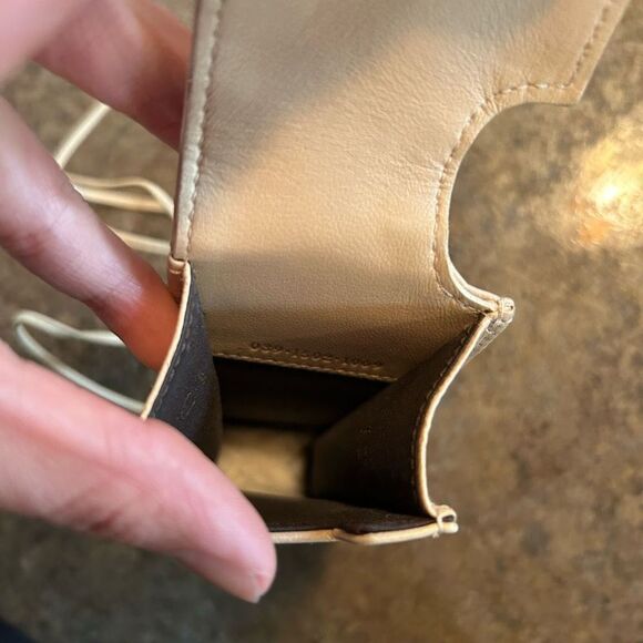 GUCCI Rare Slim Case Pen/ Cigar/ Lipstick Lanyard Leather Cream - Picture 10 of 12